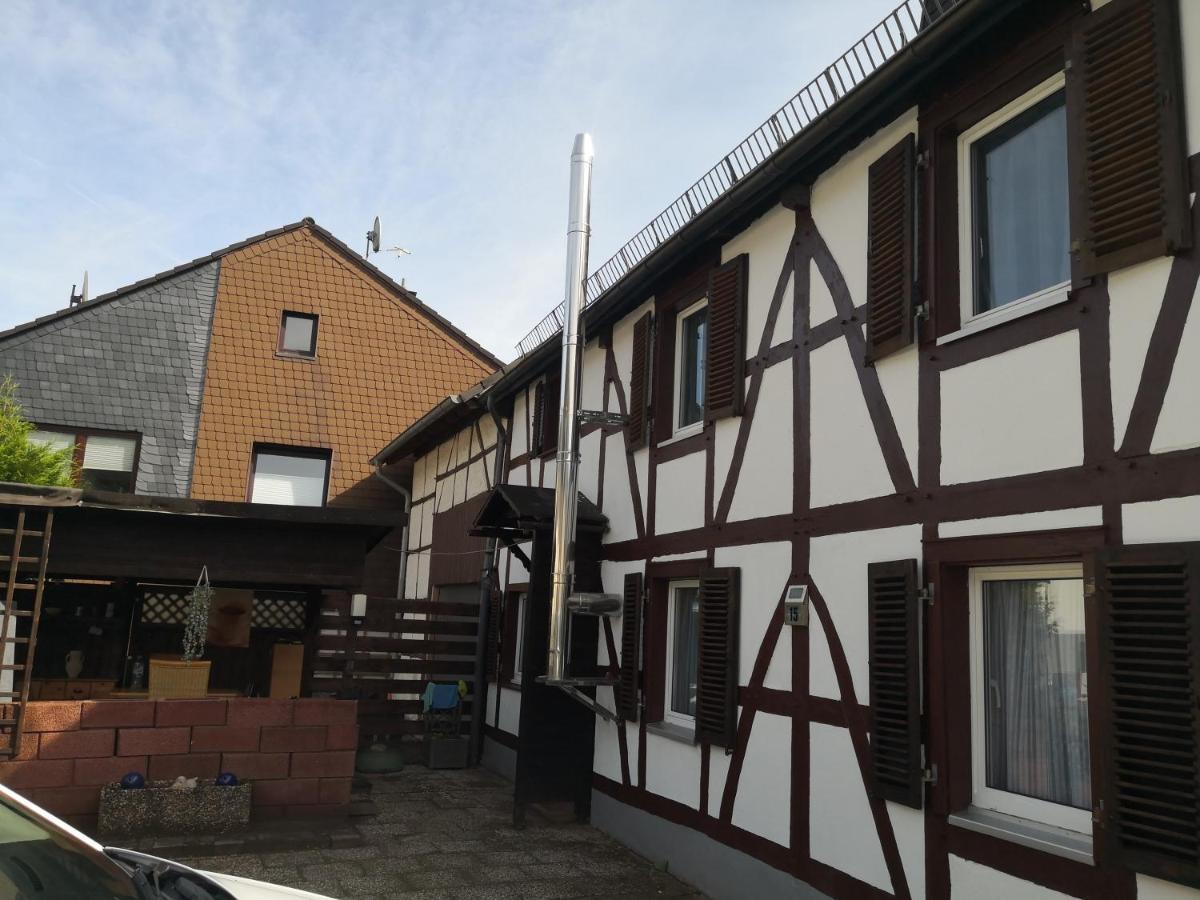 Haus Am Fluss Villa Kall Exterior photo